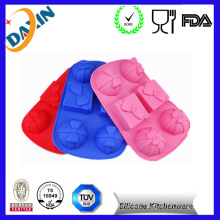 2015 Food Grade Novelty Custom Cheap Silicone Ice Cube Tray with 6 Cavs